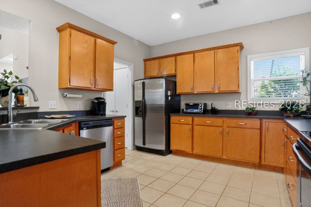 50 Heritage Lakes Dr, Bluffton, SC 29910