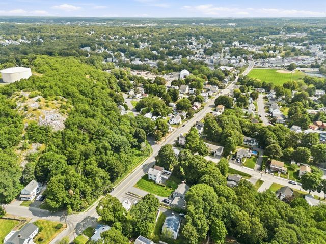 76 Harrison Ave, Woburn, MA 01801