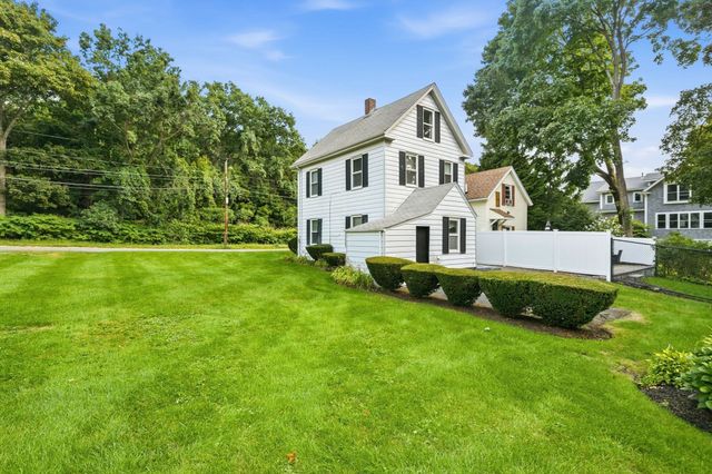 76 Harrison Ave, Woburn, MA 01801