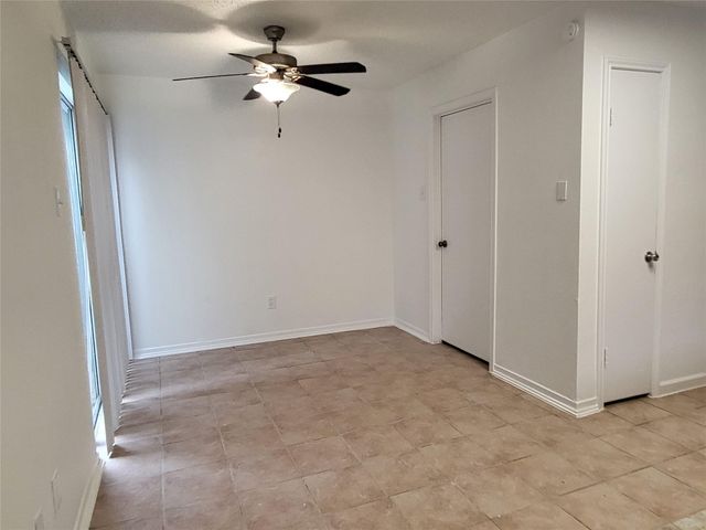 13839 Walnut Hollow Lane, Houston, TX 77082