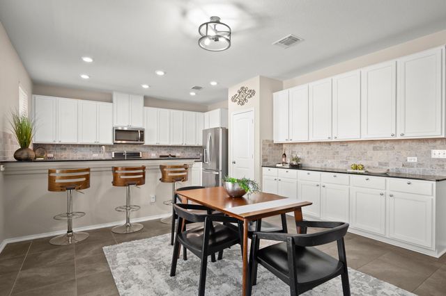 709 Vaughn ST, Georgetown, TX 78628