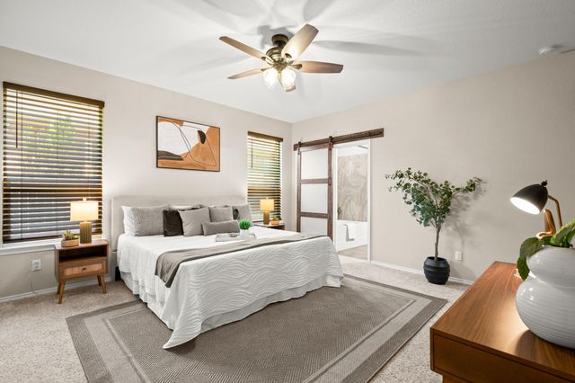 709 Vaughn ST, Georgetown, TX 78628