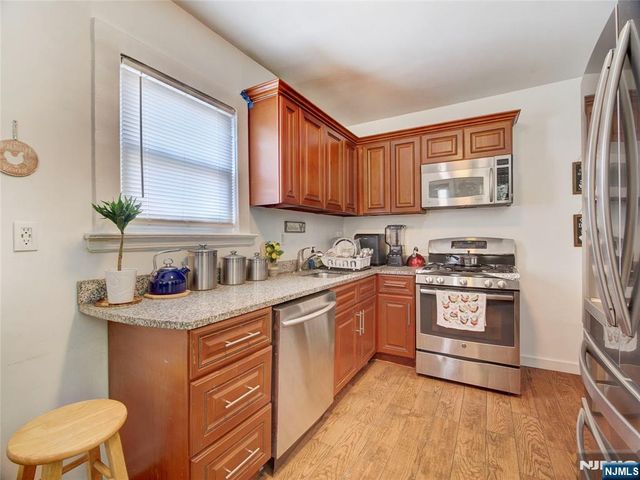 331 Ellery Avenue, Newark, NJ 07106