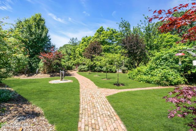 89 Harmony Avenue, Middletown, NJ 07748