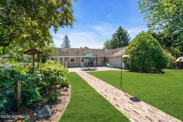 89 Harmony Avenue, Middletown, NJ 07748