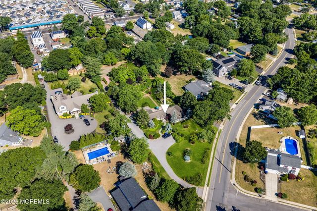 89 Harmony Avenue, Middletown, NJ 07748