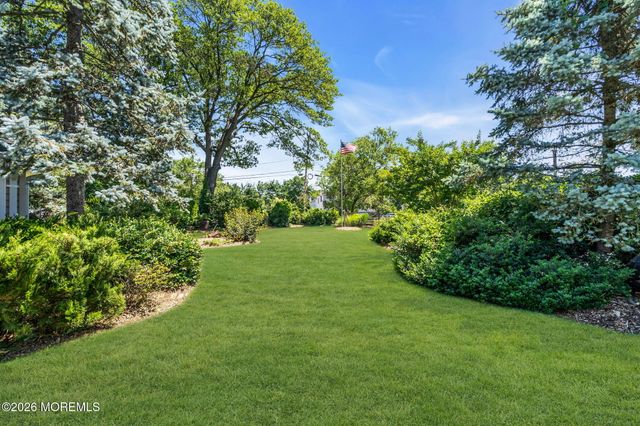 89 Harmony Avenue, Middletown, NJ 07748
