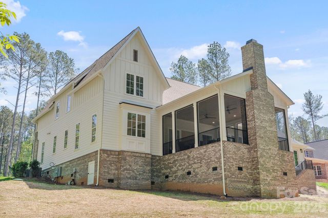 8016 Gulf Creek Road, Lancaster, SC 29720