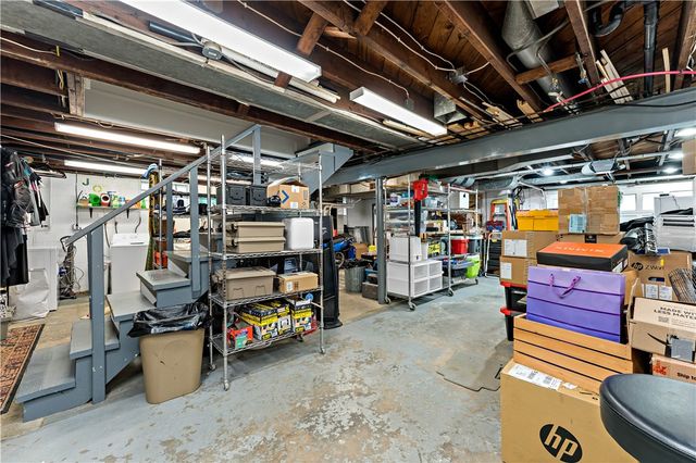 204 Orchard Ave, Canonsburg, PA 15317