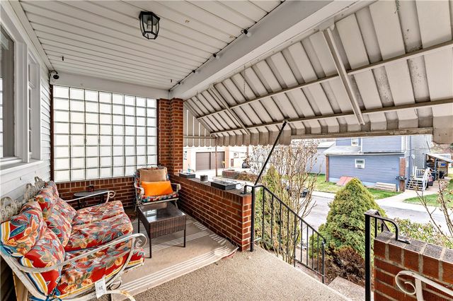 204 Orchard Ave, Canonsburg, PA 15317