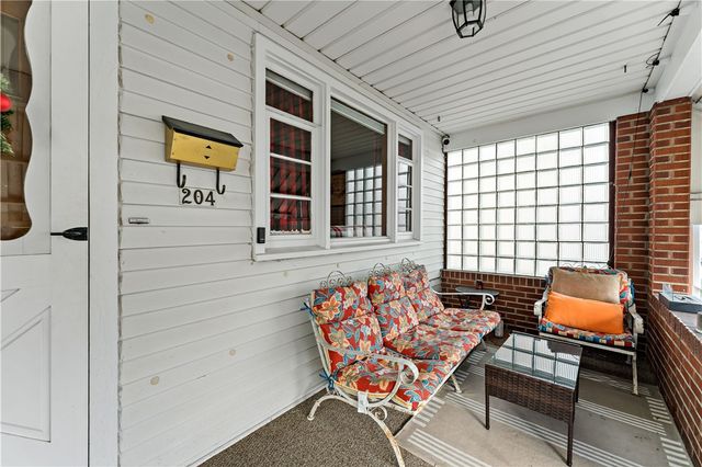 204 Orchard Ave, Canonsburg, PA 15317