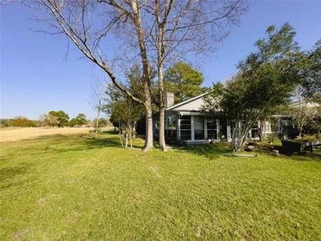 75 Coral Gables, Trinity, TX 75862