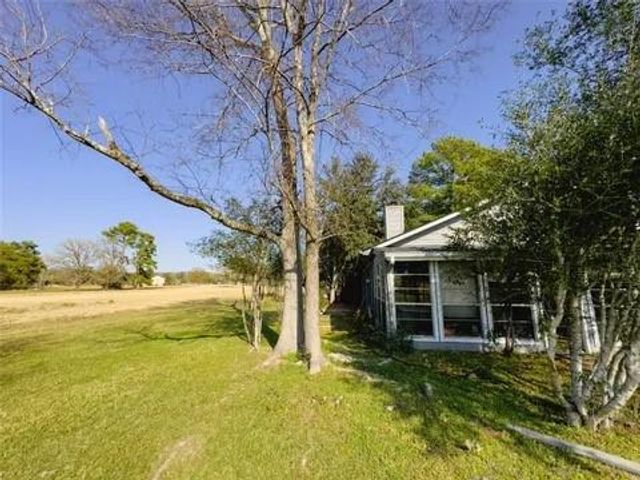 75 Coral Gables, Trinity, TX 75862