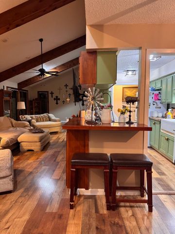 75 Coral Gables, Trinity, TX 75862