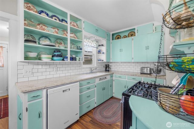 1302 Virginia Street, Mount Vernon, WA 98273