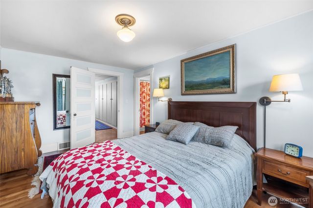 1302 Virginia Street, Mount Vernon, WA 98273