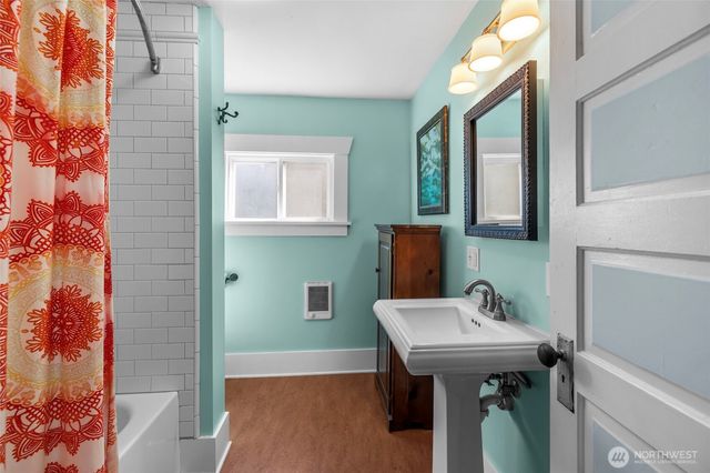 1302 Virginia Street, Mount Vernon, WA 98273
