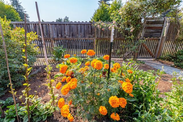 1302 Virginia Street, Mount Vernon, WA 98273