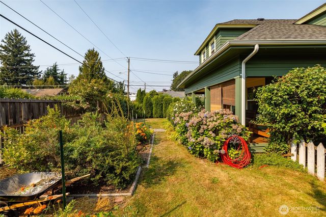 1302 Virginia Street, Mount Vernon, WA 98273