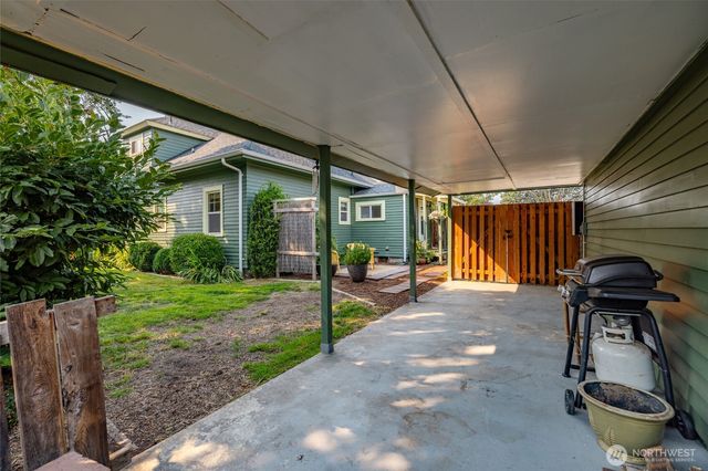 1302 Virginia Street, Mount Vernon, WA 98273