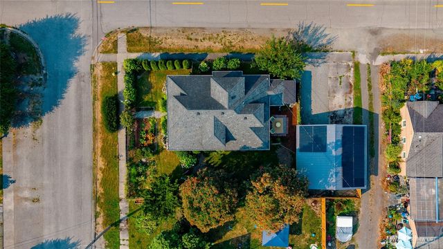1302 Virginia Street, Mount Vernon, WA 98273