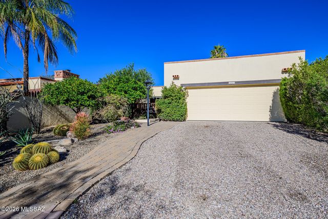 6211 N Calle Minera, Tucson, AZ 85718