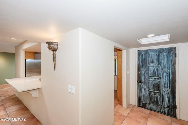 6211 N Calle Minera, Tucson, AZ 85718