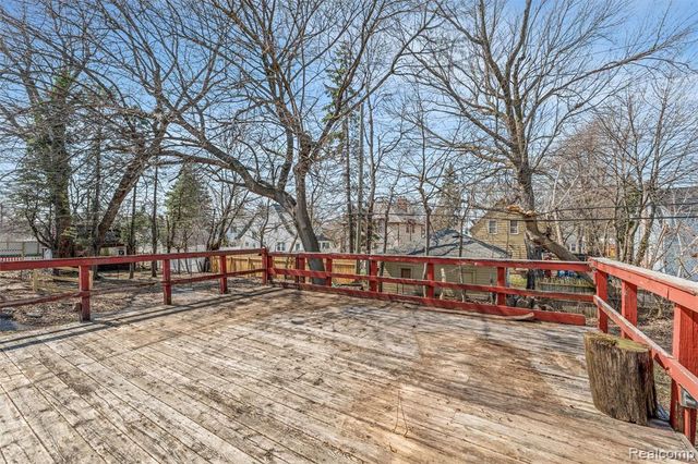 917 N Perry Street, Pontiac, MI 48340