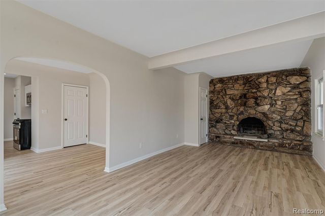 917 N Perry Street, Pontiac, MI 48340