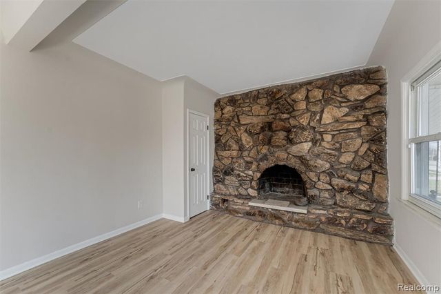 917 N Perry Street, Pontiac, MI 48340