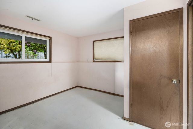 7011 165th Place SW, Edmonds, WA 98026