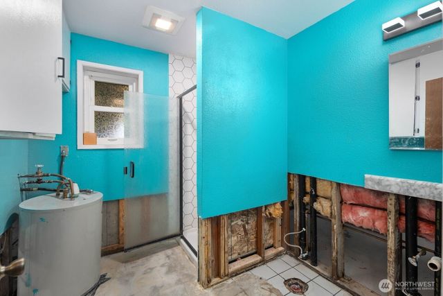 7011 165th Place SW, Edmonds, WA 98026