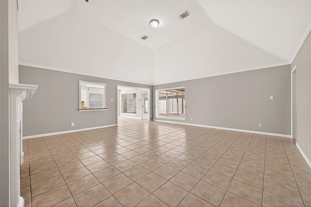 1918 Shadow Forest Drive, Katy, TX 77494