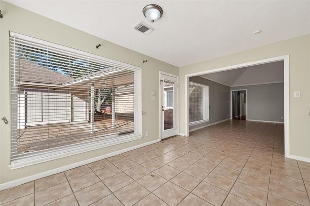 1918 Shadow Forest Drive, Katy, TX 77494