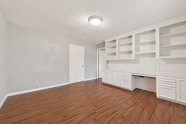 1918 Shadow Forest Drive, Katy, TX 77494