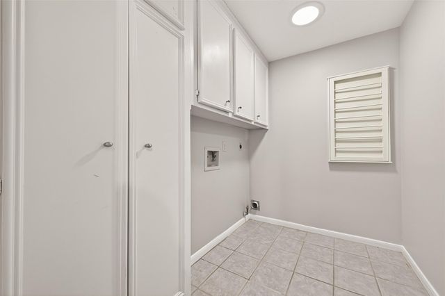 1918 Shadow Forest Drive, Katy, TX 77494