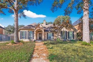 1918 Shadow Forest Drive, Katy, TX 77494