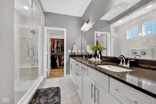 1290 Chatham Hills Boulevard, Westfield, IN 46074