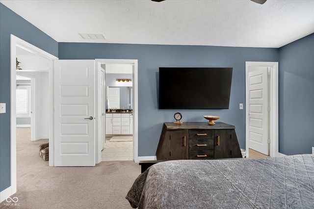 1290 Chatham Hills Boulevard, Westfield, IN 46074