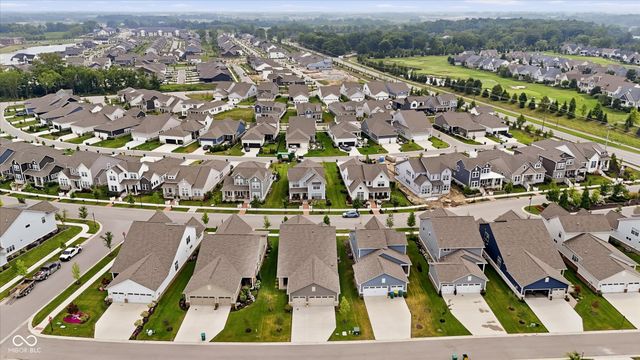 1290 Chatham Hills Boulevard, Westfield, IN 46074