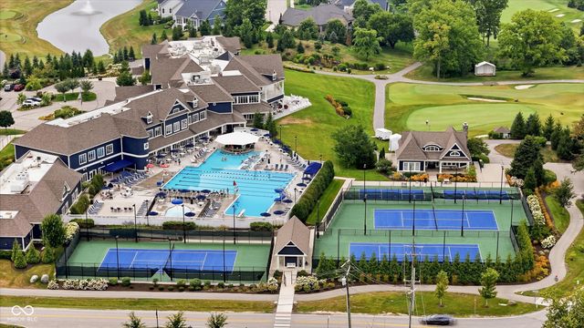 1290 Chatham Hills Boulevard, Westfield, IN 46074