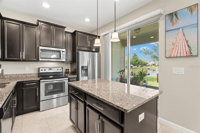 5018 SUNNYSIDE LANE, Bradenton, FL 34211