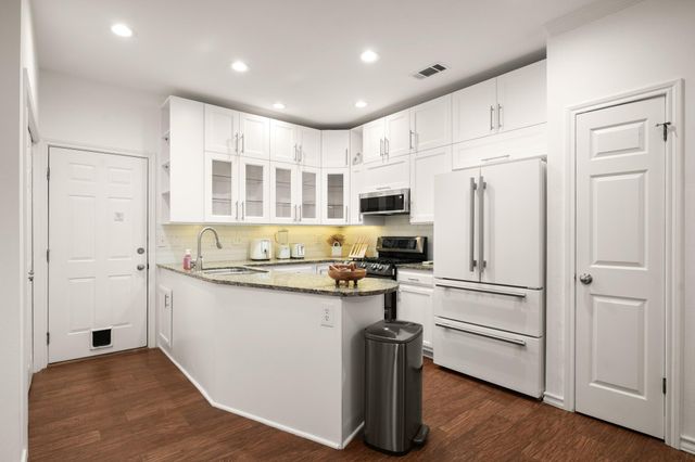 3702 Terrina ST O15, Austin, TX 78759