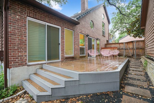 3702 Terrina ST O15, Austin, TX 78759