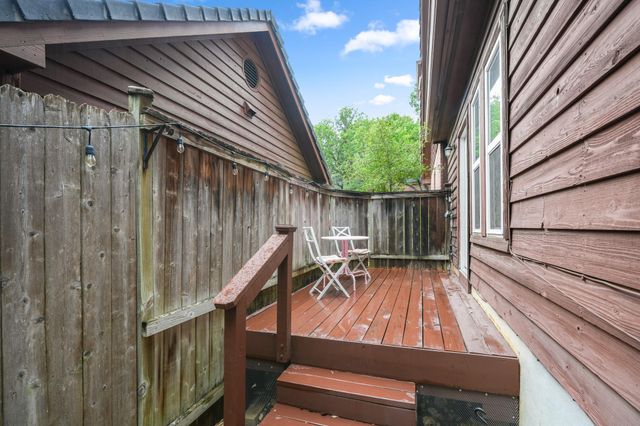 3702 Terrina ST O15, Austin, TX 78759