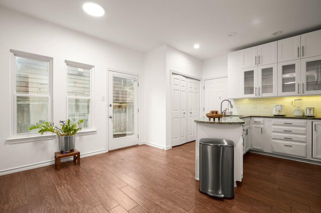 3702 Terrina ST O15, Austin, TX 78759