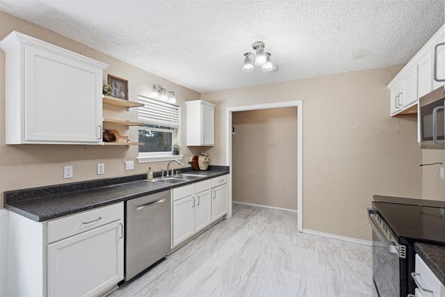 3113 Spring Lake Drive, Bedford, TX 76021