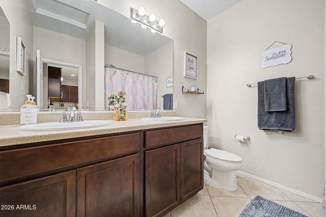 8873 N 71ST Drive, Peoria, AZ 85345