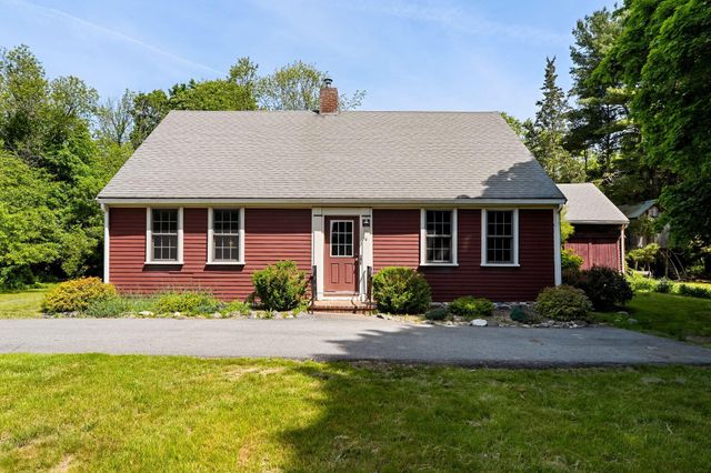 65 Summer Street, Middleborough, MA 02346