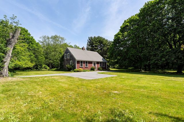 65 Summer Street, Middleborough, MA 02346